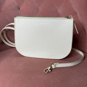 NWOT Lo & Sons Waverley 2 Fanny Pack in White Saffiano Leather